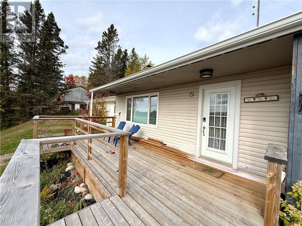 54 Maple Crescent