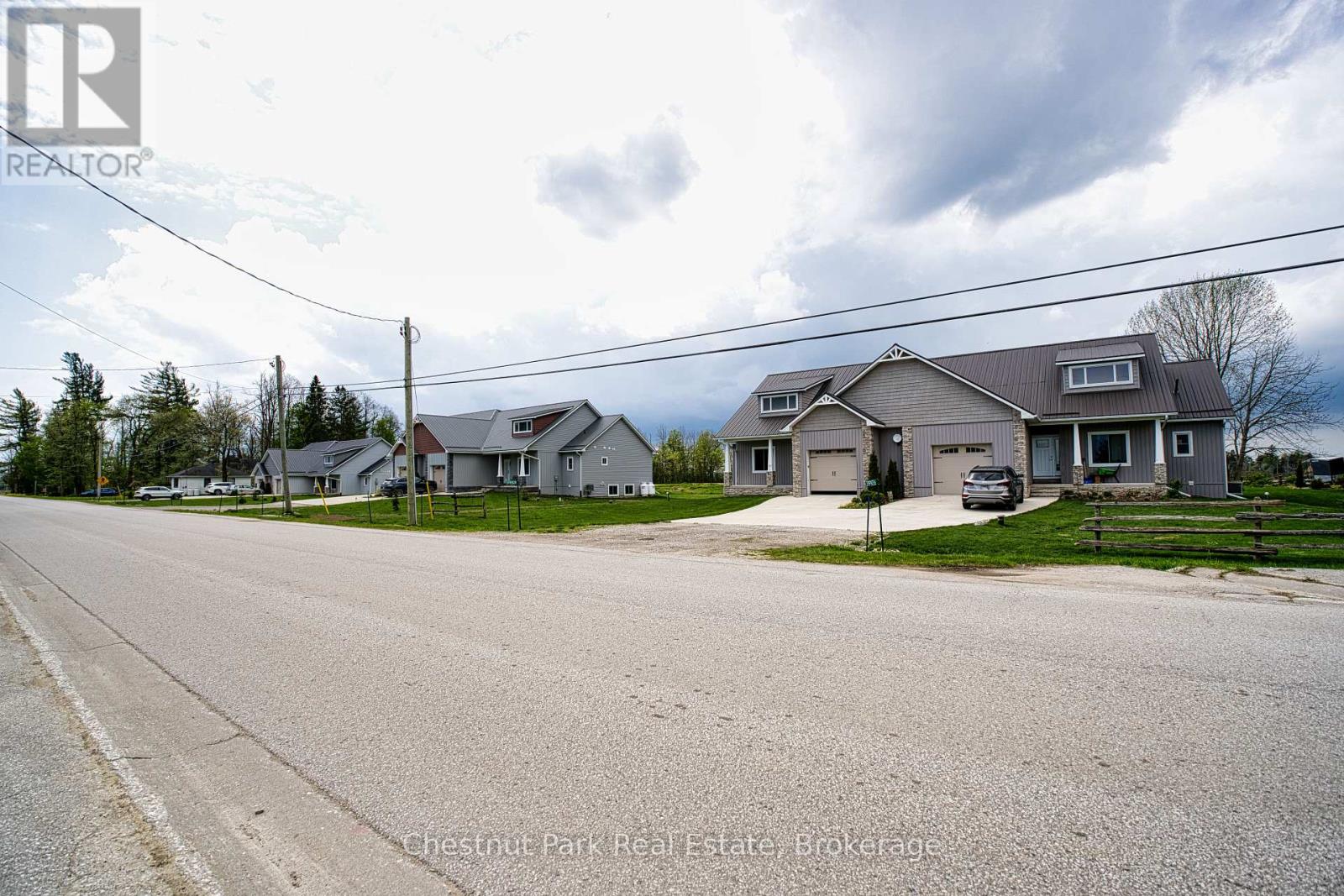319916-319926 KEMBLE ROCK ROAD