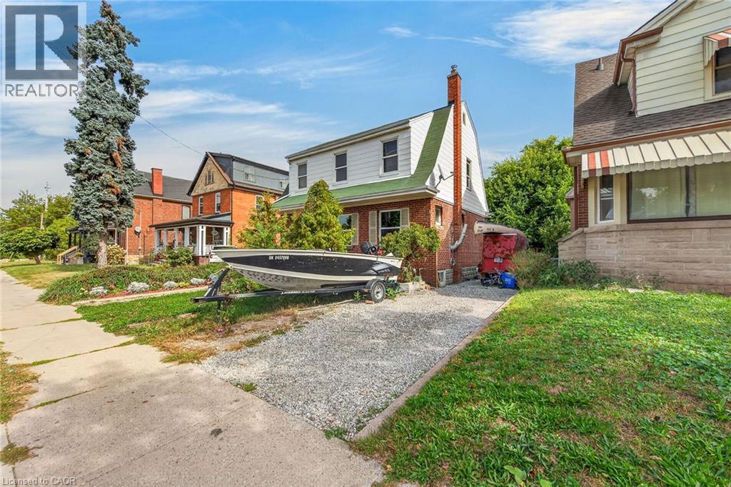111 KENILWORTH Avenue S