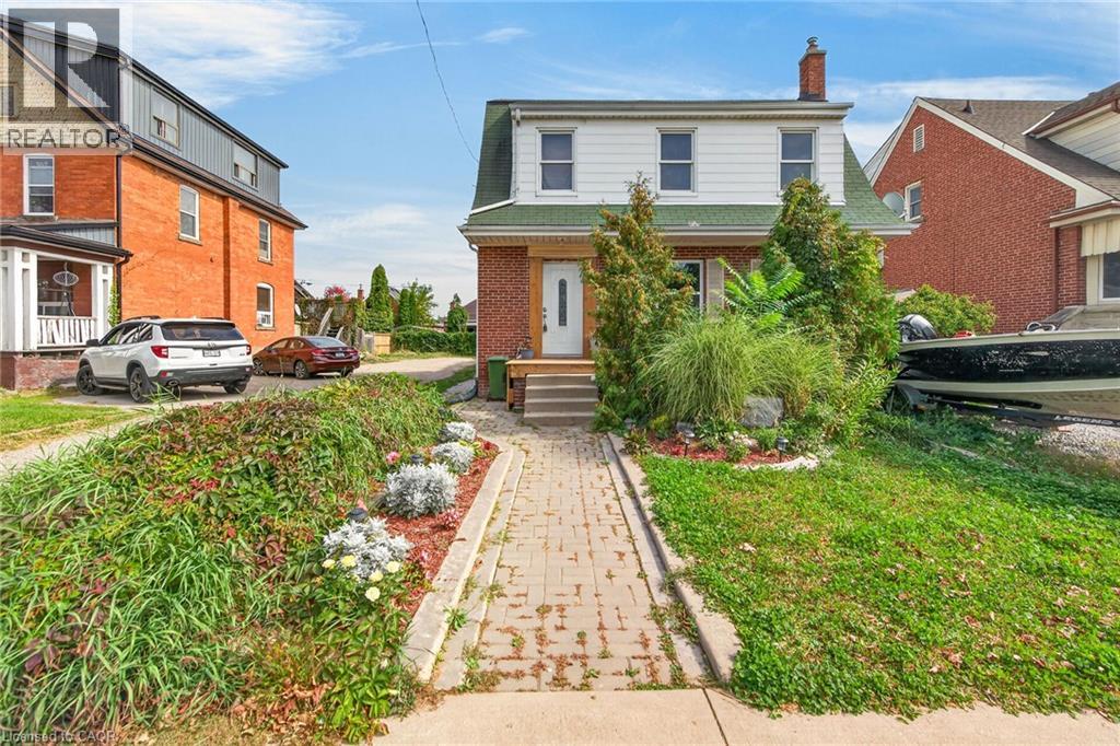 111 KENILWORTH Avenue S