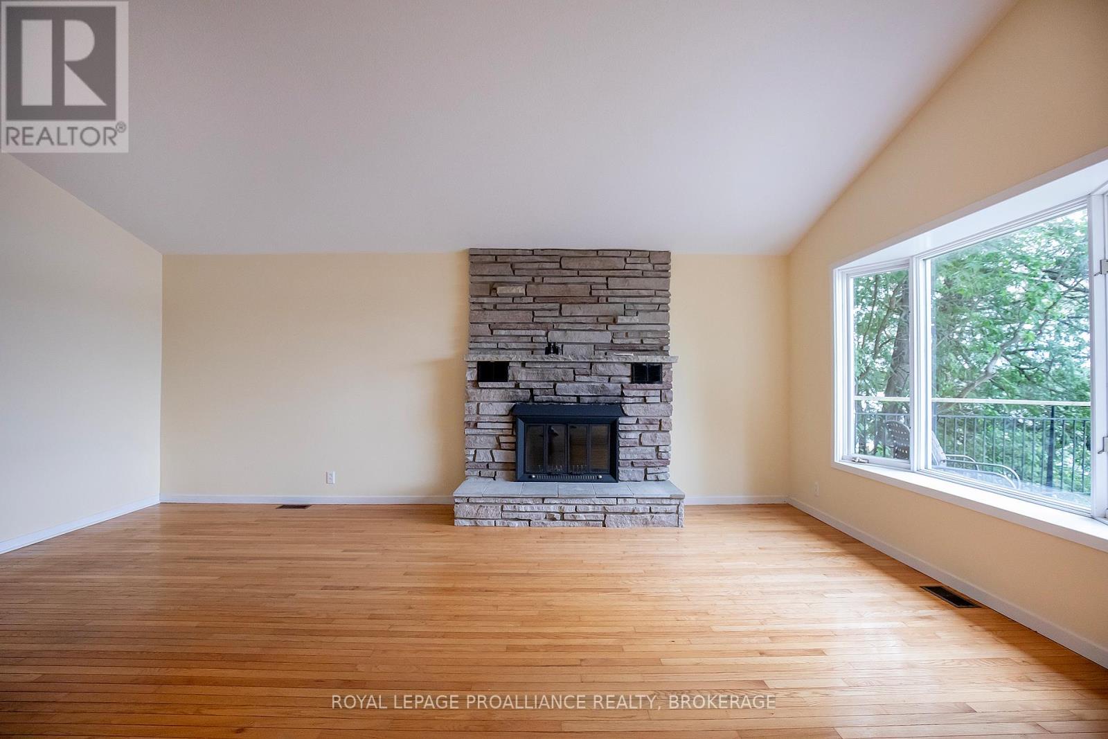 4502 RED MAPLE LANE