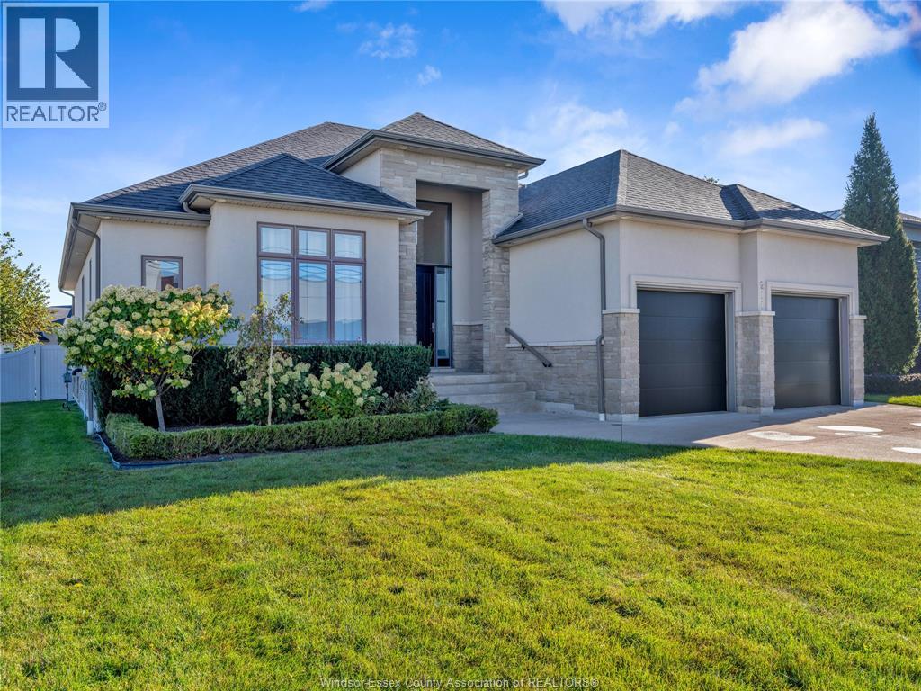211 ROBSON ROAD, LEAMINGTON, ON N8H 5R2 - Image 2759707919.jpeg?d=l