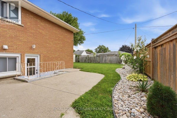 27 Aldborough Ave, St. Thomas, ON 2