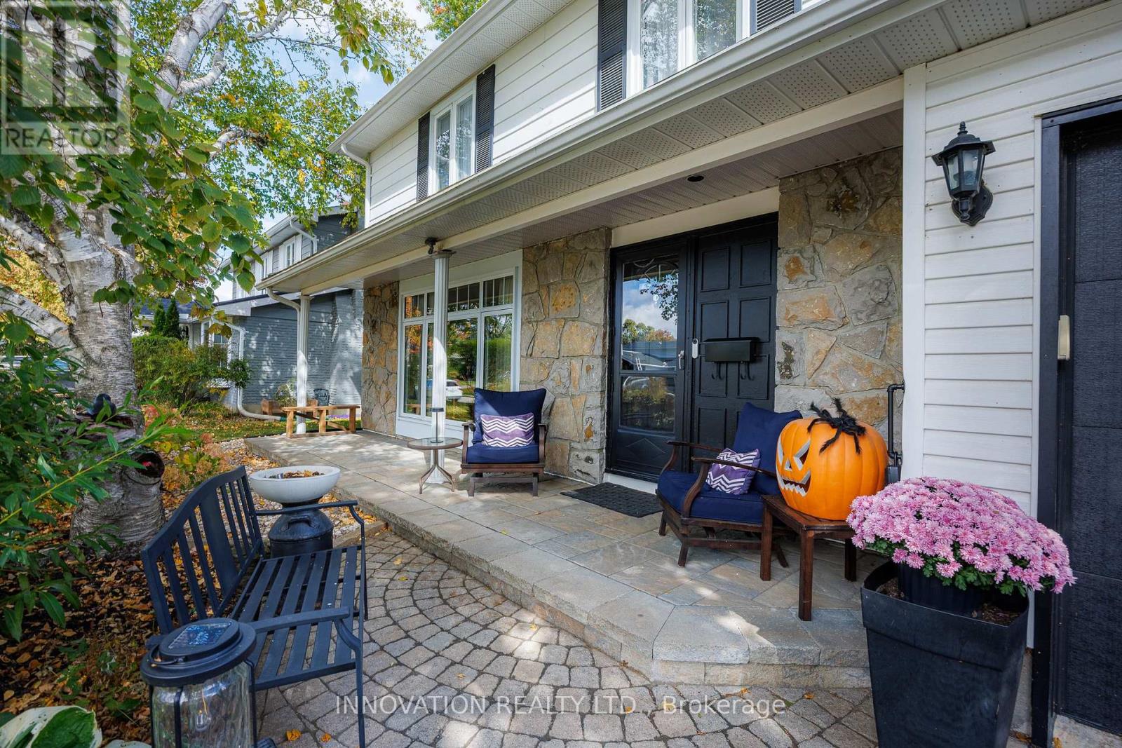 11 WELKIN CRESCENT