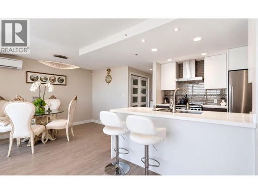 455 Beach Cres, Vancouver, BC 4