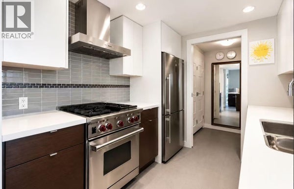 455 Beach Cres, Vancouver, BC 2