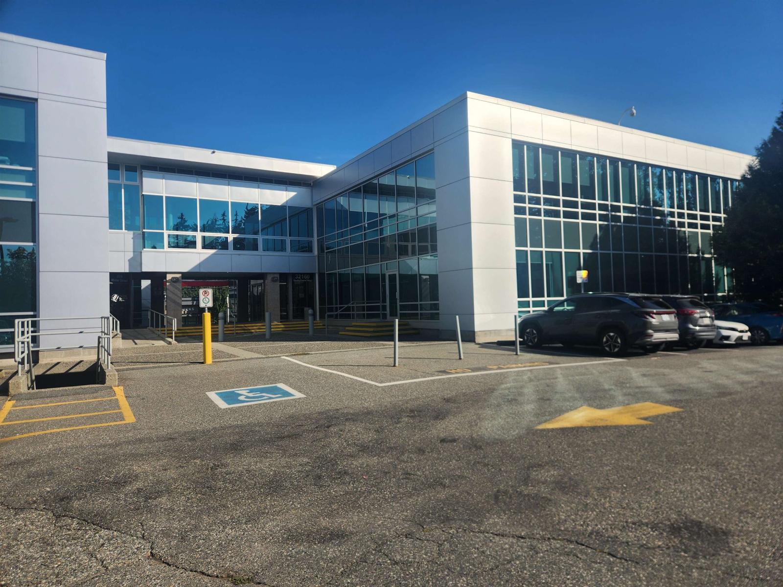 275 32160 SOUTH FRASER WAY