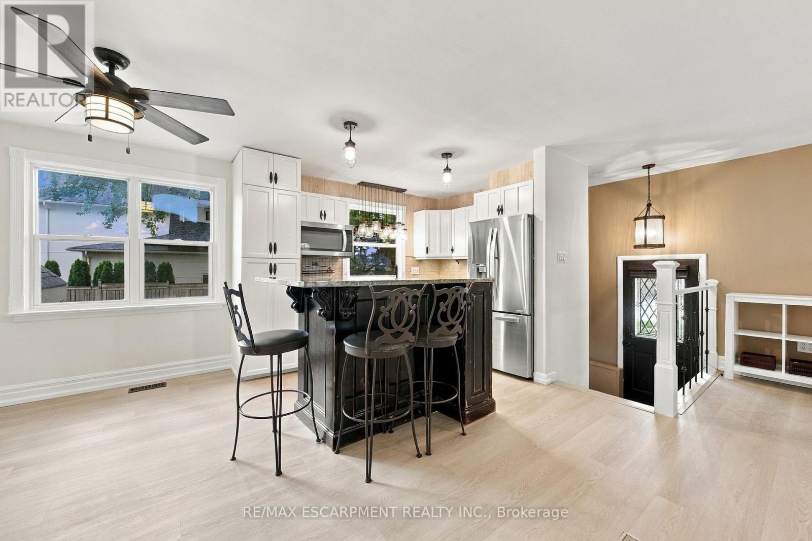 433 BELVENIA ROAD