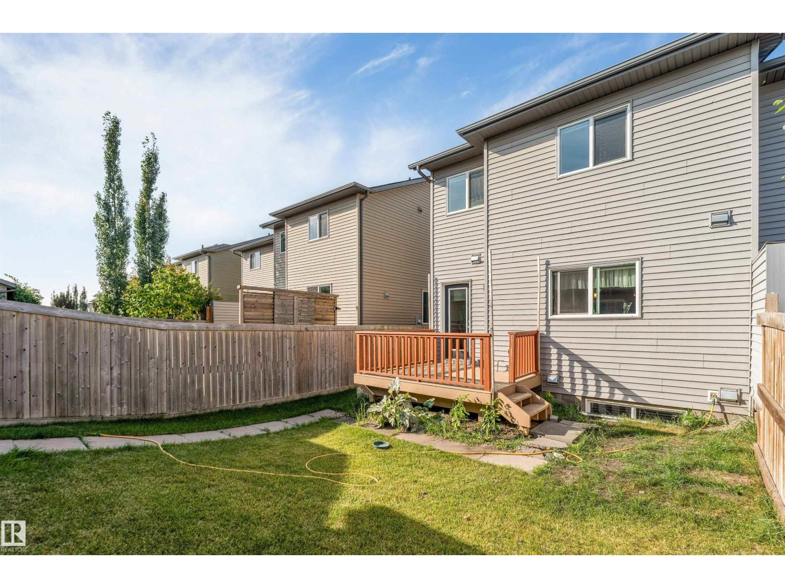 2870 MAPLE WY NW