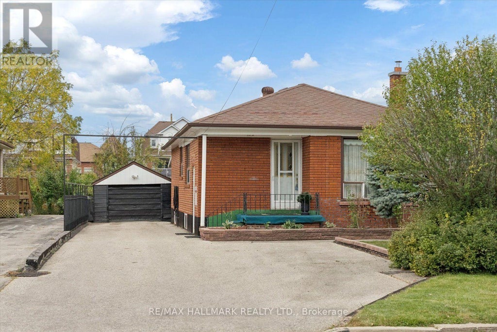 102 CLETA DRIVE, TORONTO (KENNEDY PARK), ON M1K 3G7 - Image 2001278690.jpeg?d=l
