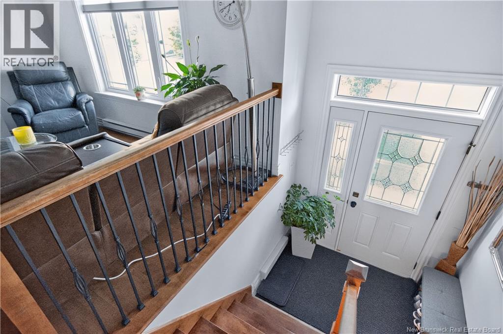 356 Maplehurst Drive - Photo 2