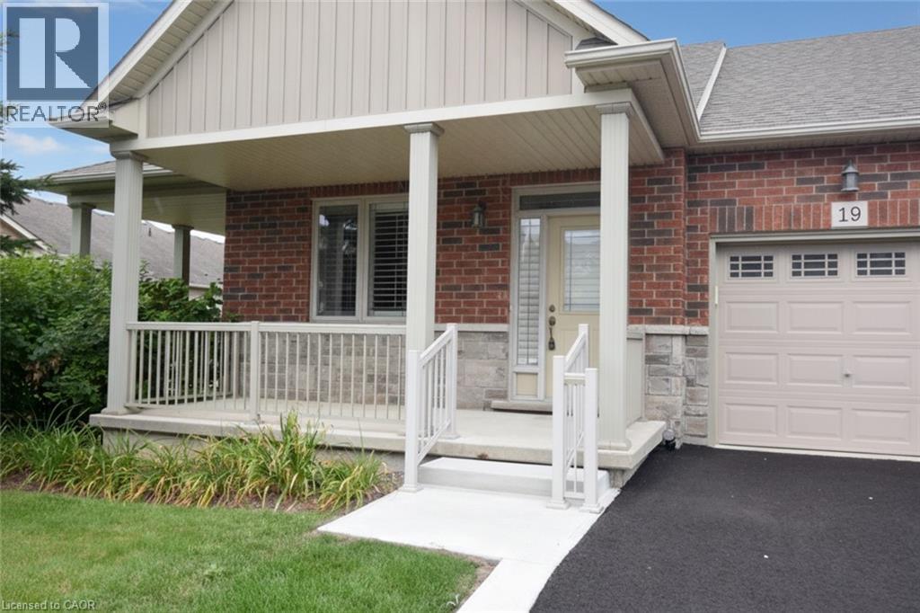 19 STICKLAND Lane