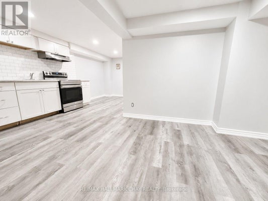 88B Bernick Dr, Barrie (Grove East), ON 4