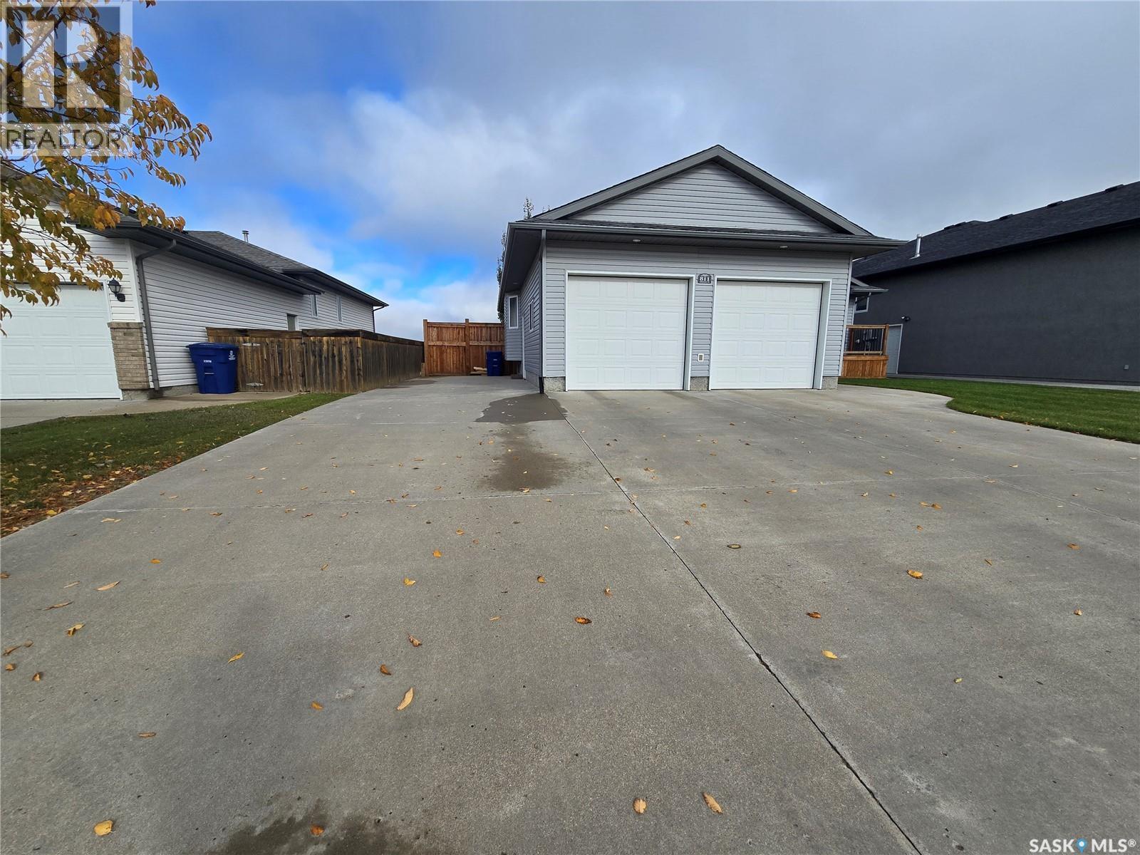 811 JOHNSTON DRIVE