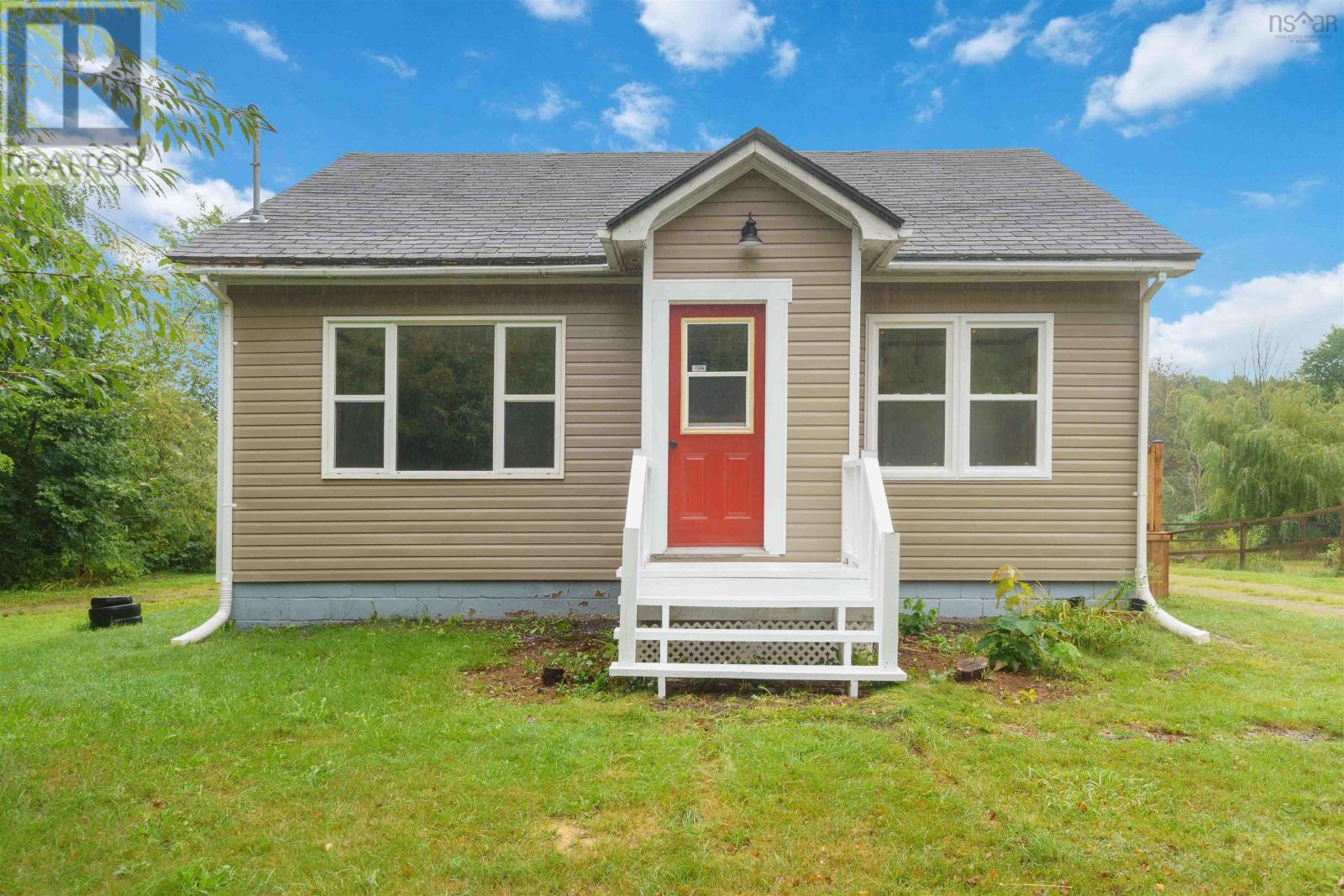 2630 Highway 1 - Photo 4