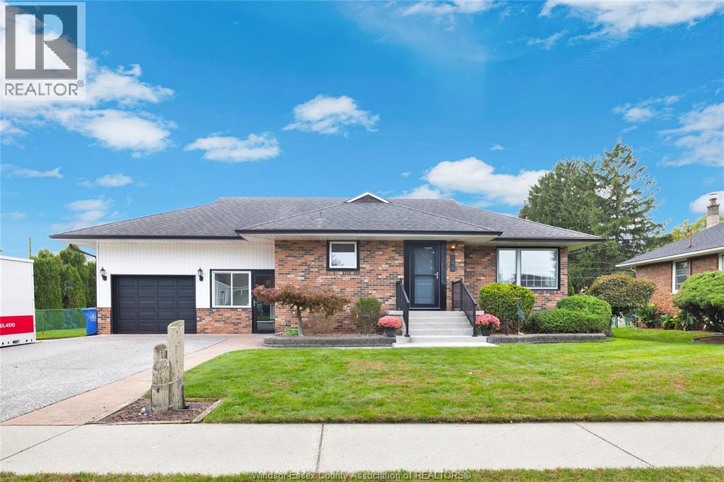 146 HURON, LASALLE, ON N9J 1H9 - Image 3118692009.jpeg?d=l