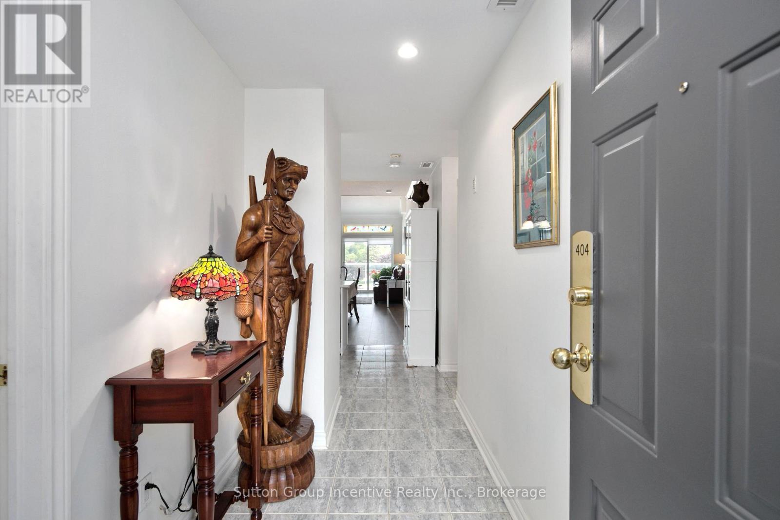 404 - 34 BAYFIELD STREET