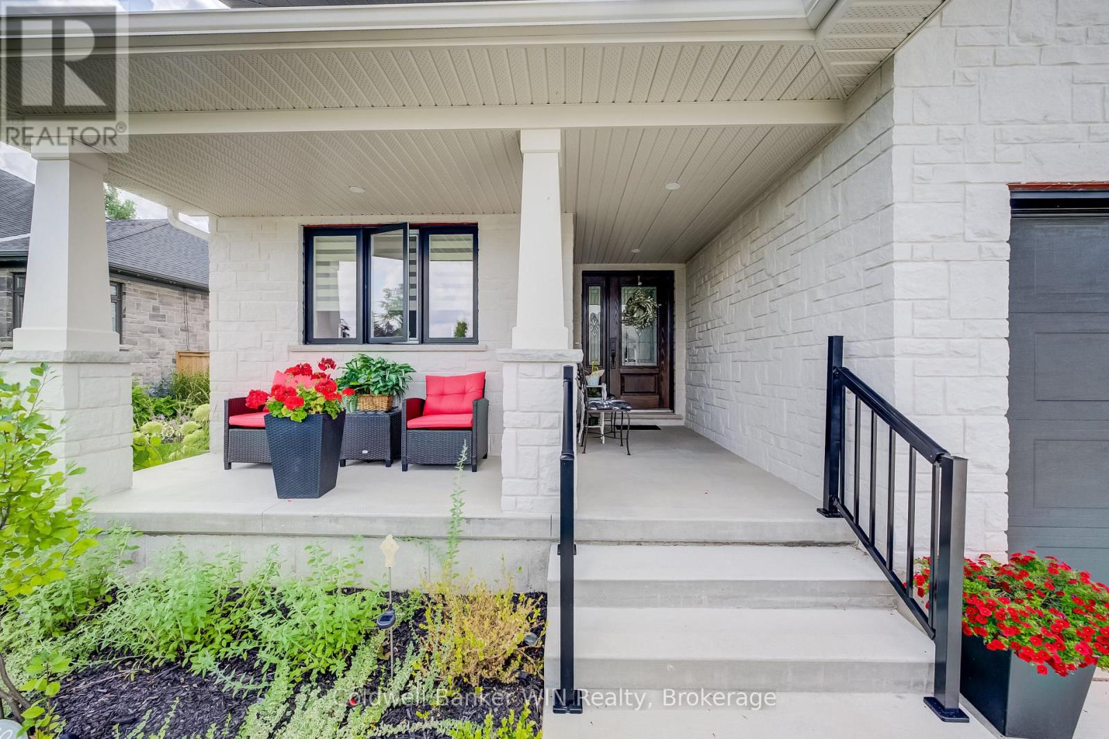 115 RONNIES WAY