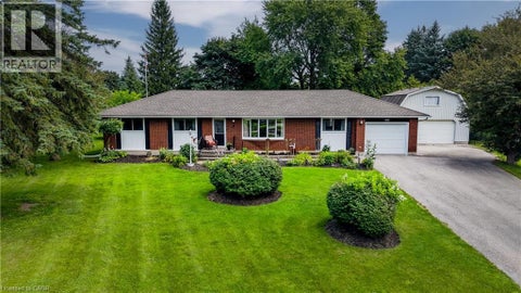 44 OAKWOOD Drive Cambridge ON N1R 5S3