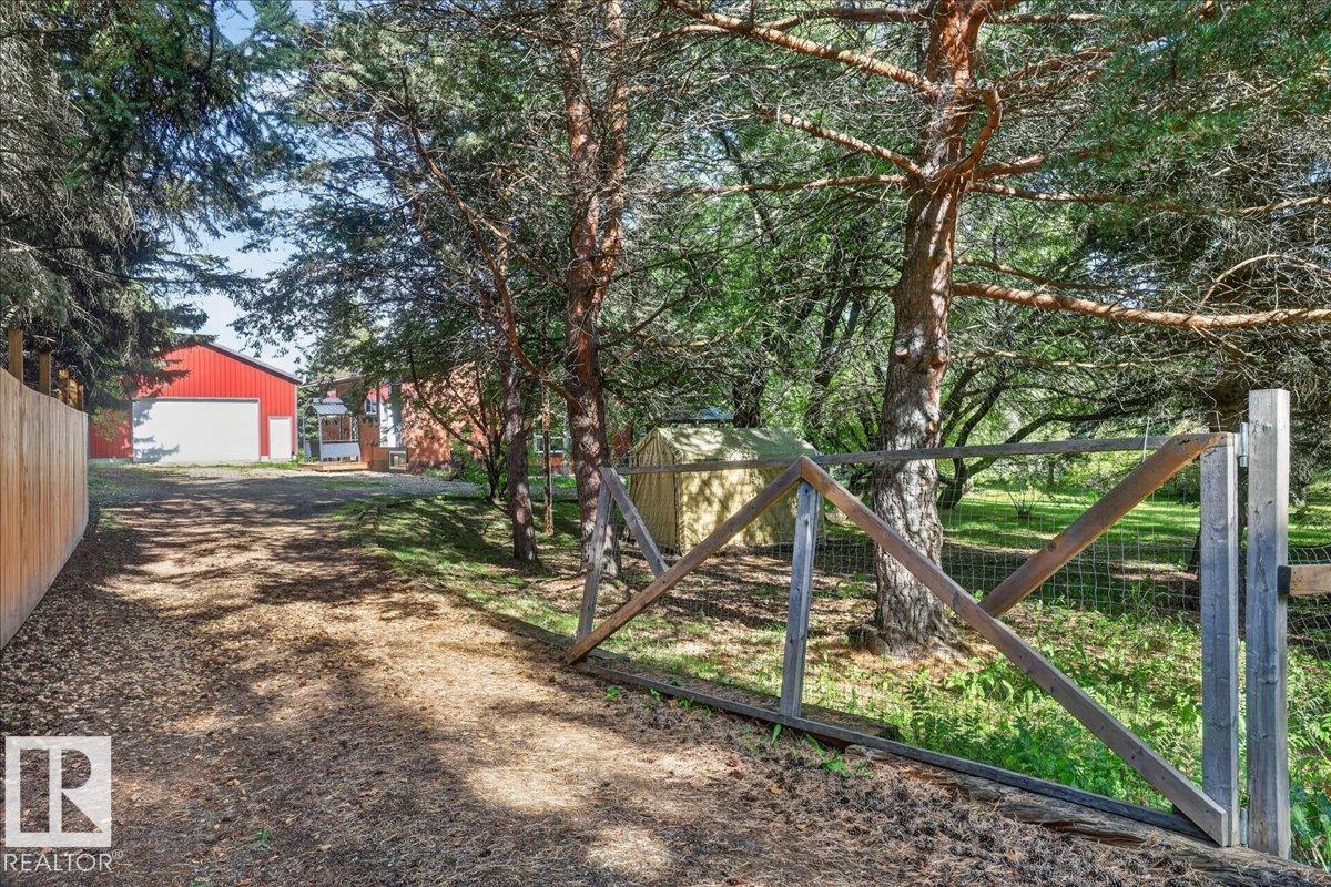 #4 52508 RGE ROAD 21