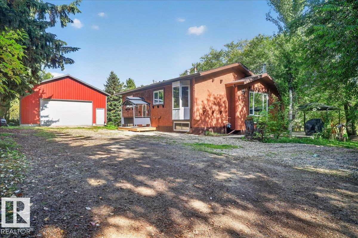 #4 52508 RGE ROAD 21