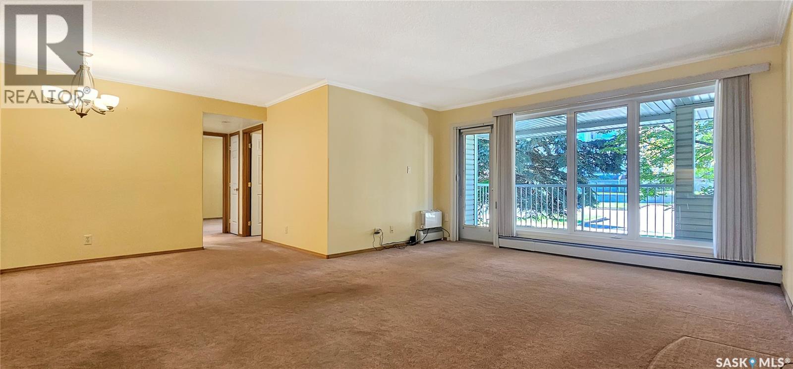 103 230 Lister Kaye CRESCENT