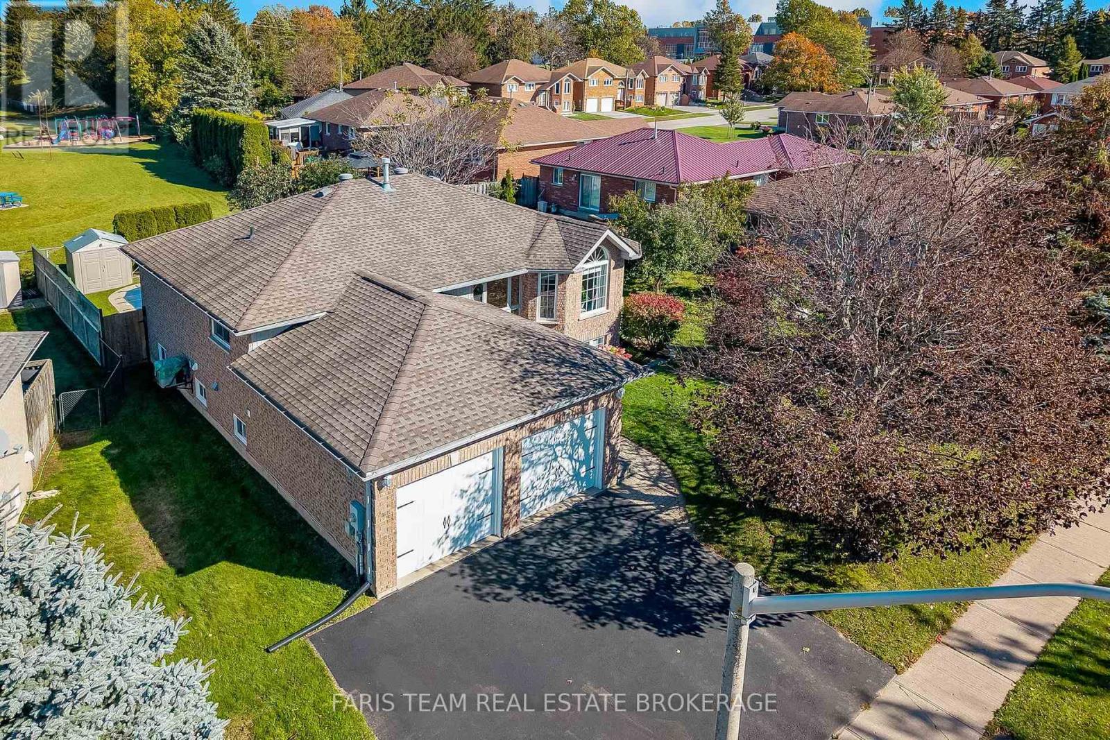 59 CARTER CRESCENT