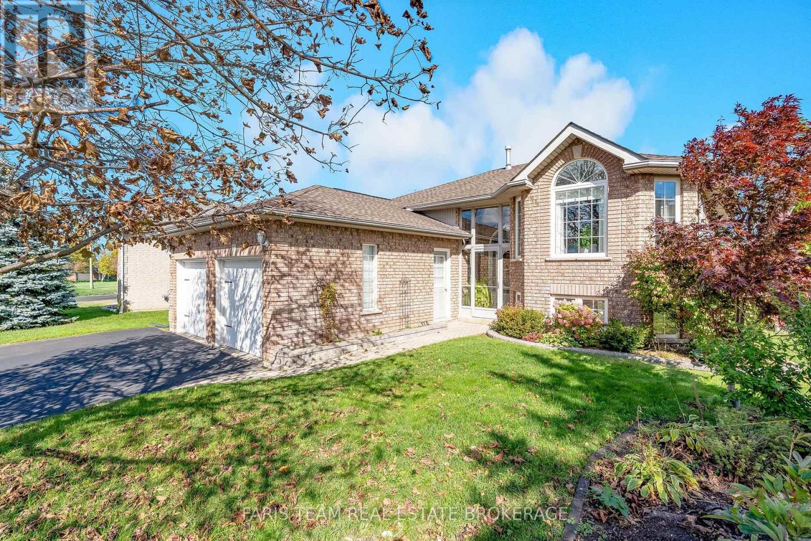 59 CARTER CRESCENT