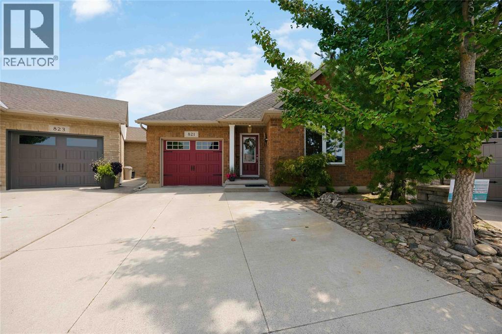 821 CARRIAGE WAY, SARNIA, ON N7W 0A5 - Image 2805431060.jpeg?d=l