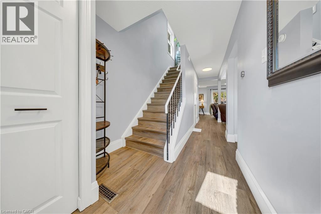 195 FIFE Road