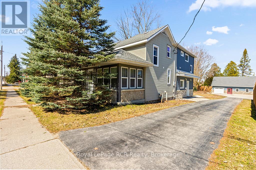 144 LOUCKS LANE