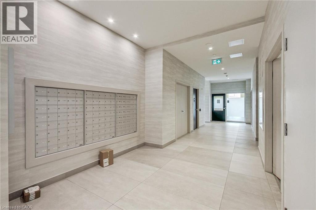 2750 KING Street E Unit# 103