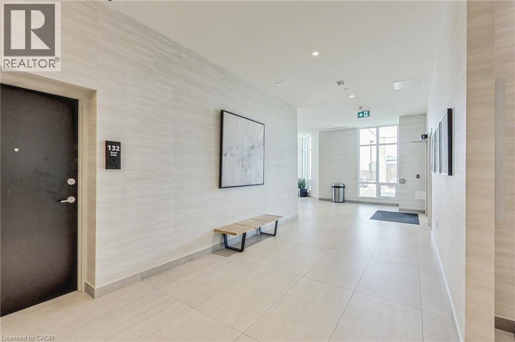 2750 KING Street E Unit# 103
