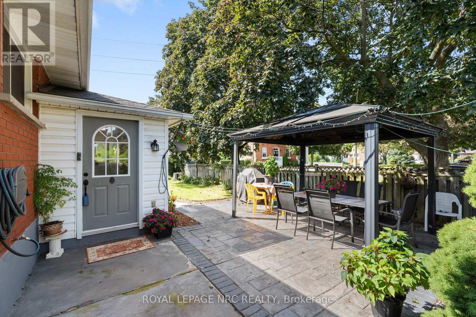 476 VINE STREET