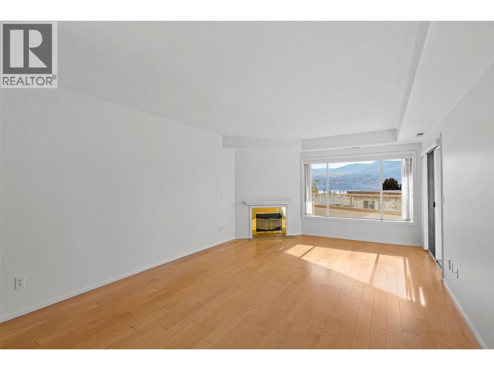 3767 Brown Road Unit# 107