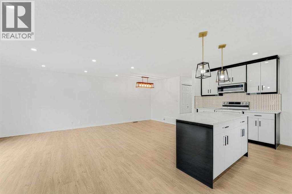 124 Castlebrook Road NE
