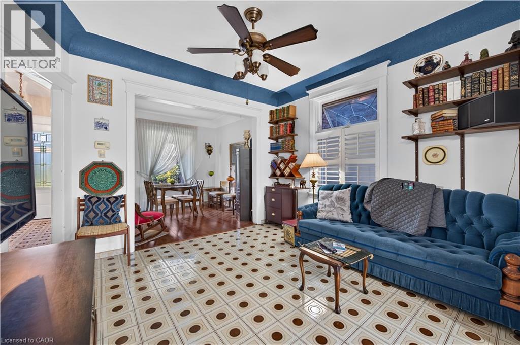 248 SAINT CLAIR Boulevard