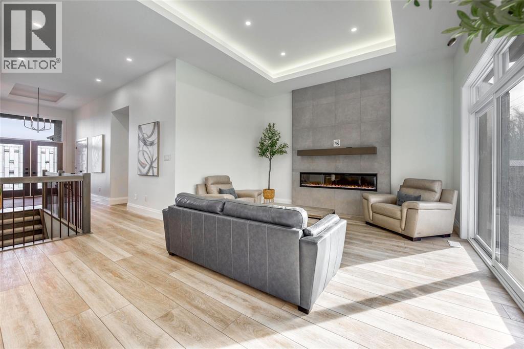 176 SANDPIPER DRIVE