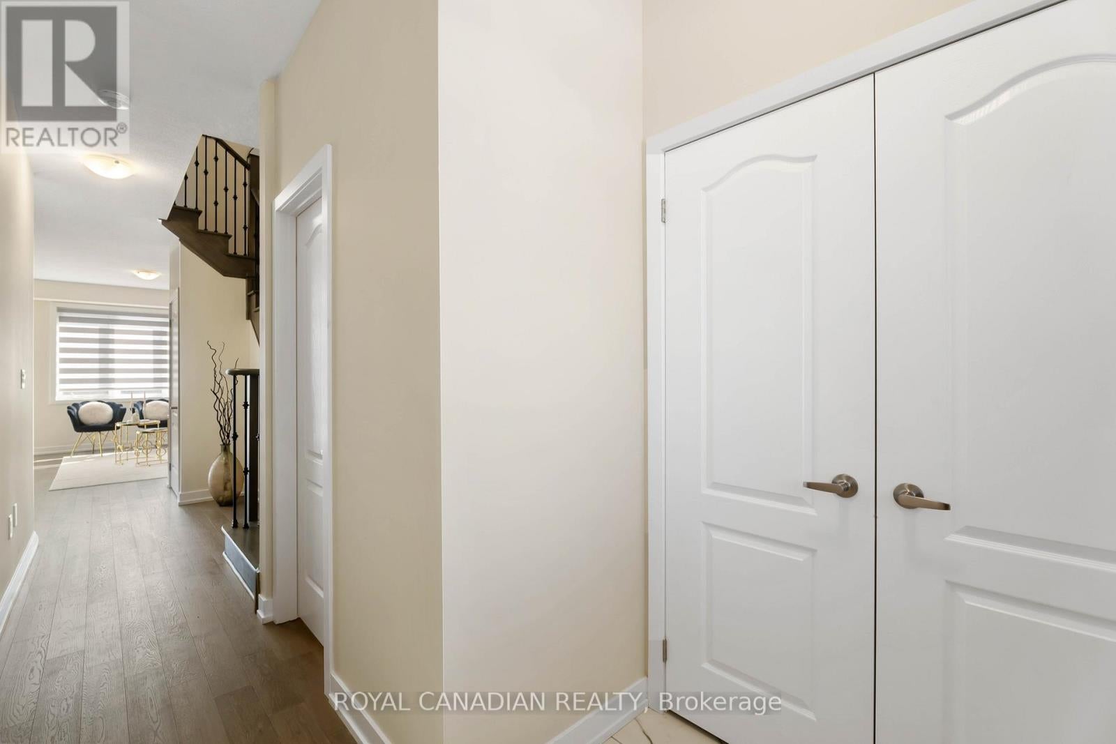 10 LEMON AVENUE