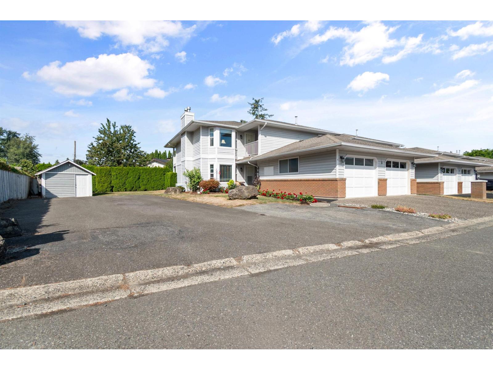 5A 46354 BROOKS AVENUE, Chilliwack Proper South