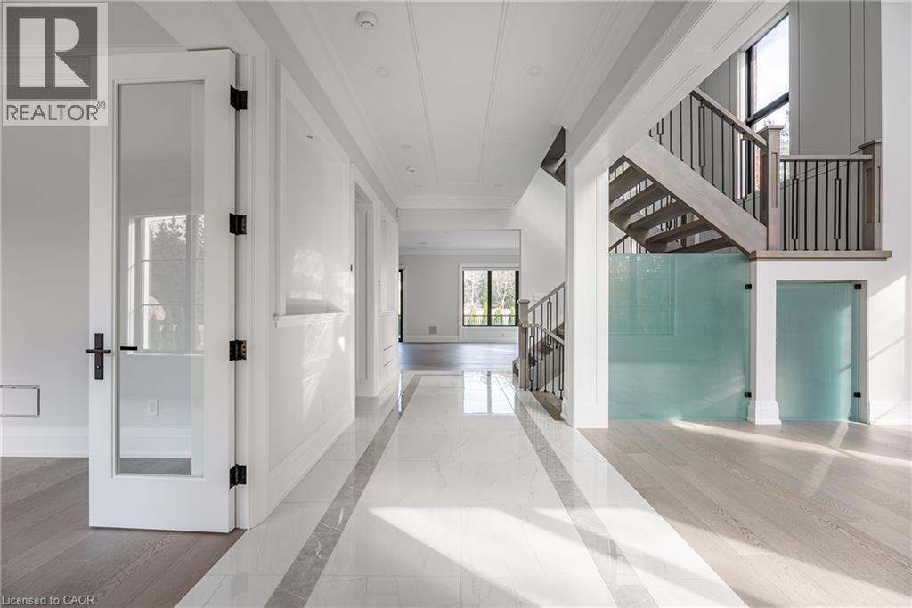 481 CHARTWELL Road