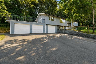 43810 VEDDER MOUNTAIN ROAD, Yarrow Chilliwack BC V2R 4C5