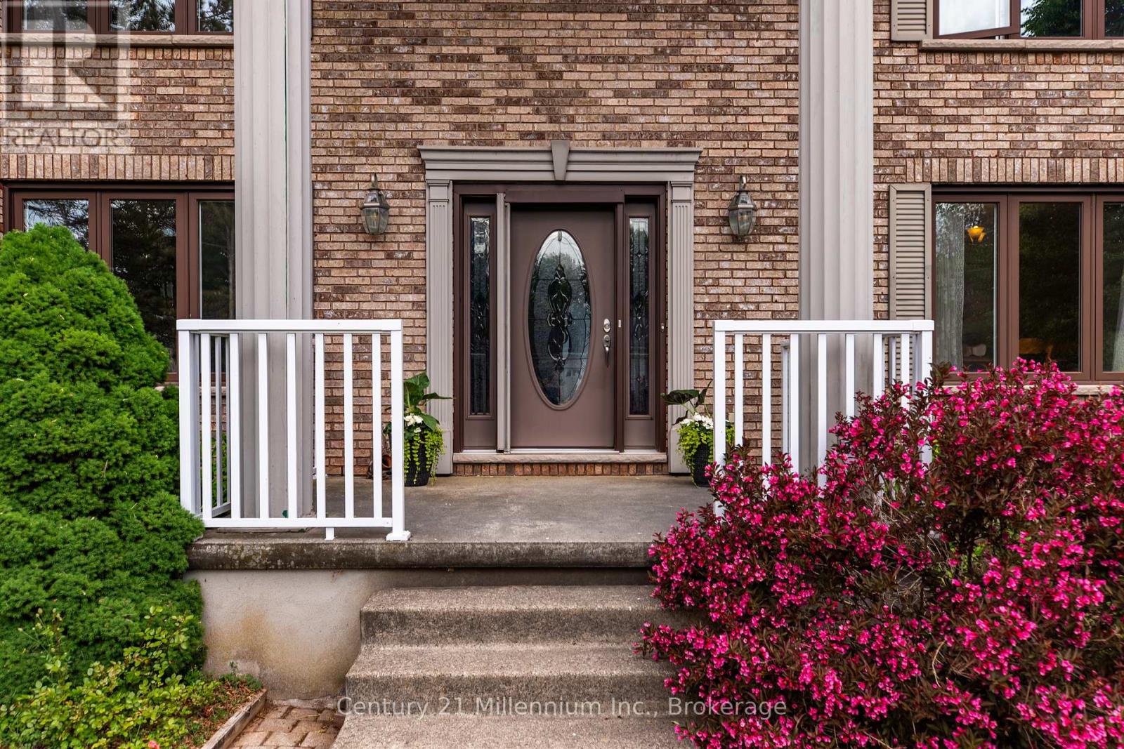103 CEDAR COURT