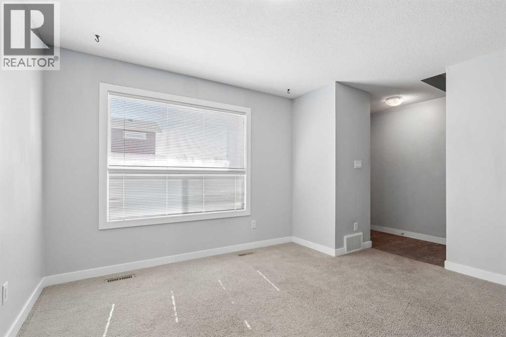 4, 237 Silkstone Road W