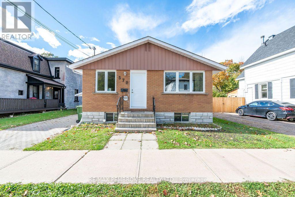 570 MOFFAT STREET, PEMBROKE, ON K8A 3Y1 - Image 2072352041.jpeg?d=l