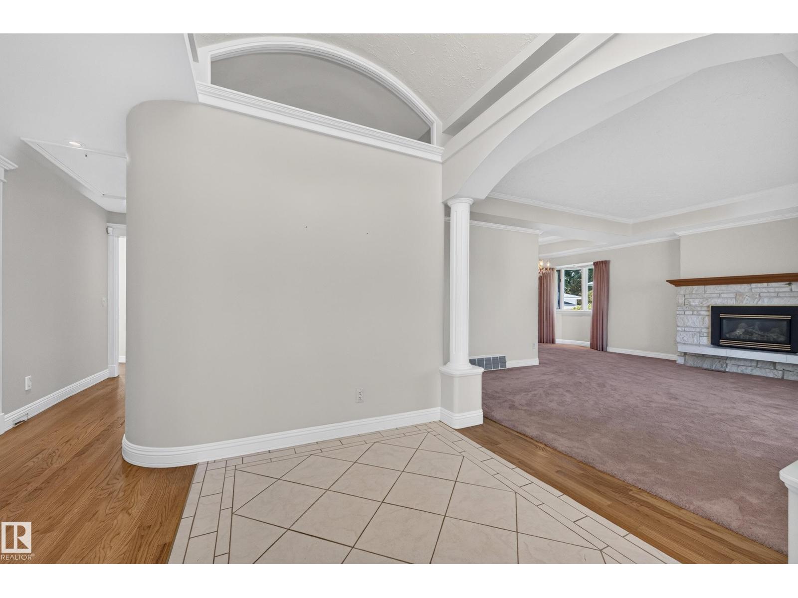 14303 50 AV NW
