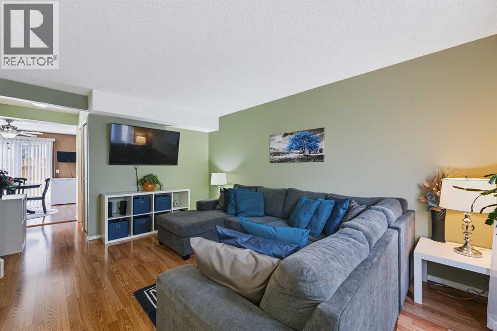 108 Falshire Terrace NE