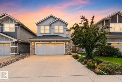 2225 CALHOUN LINK LI SW Edmonton AB T6W 3E1