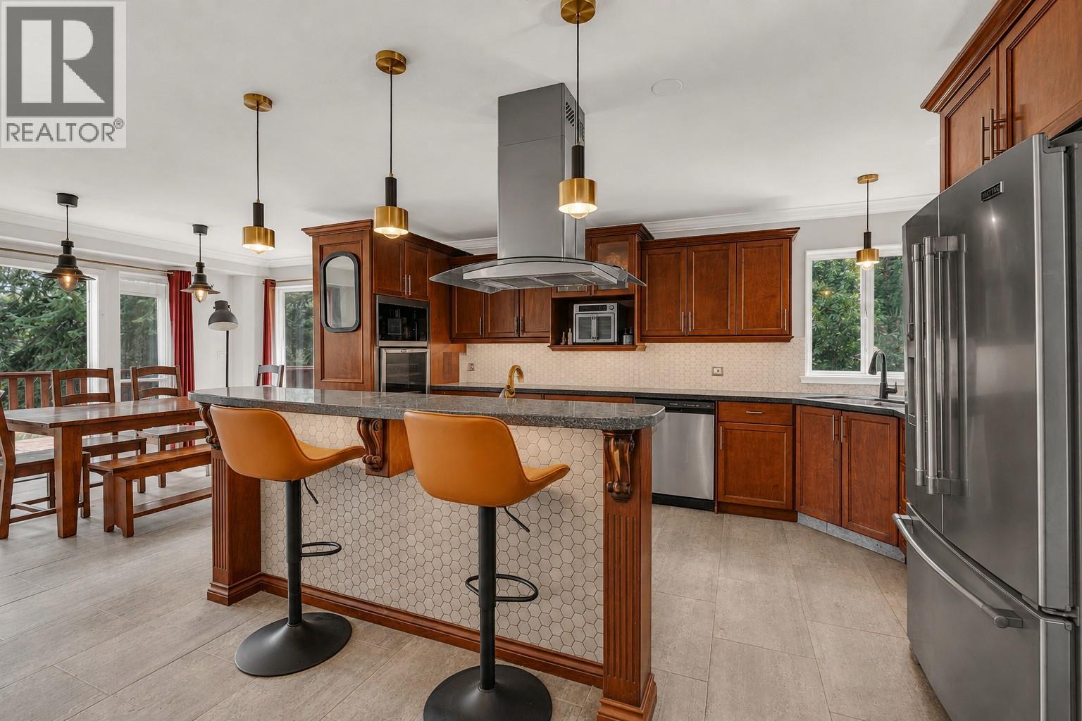 842 Grand Oro Road