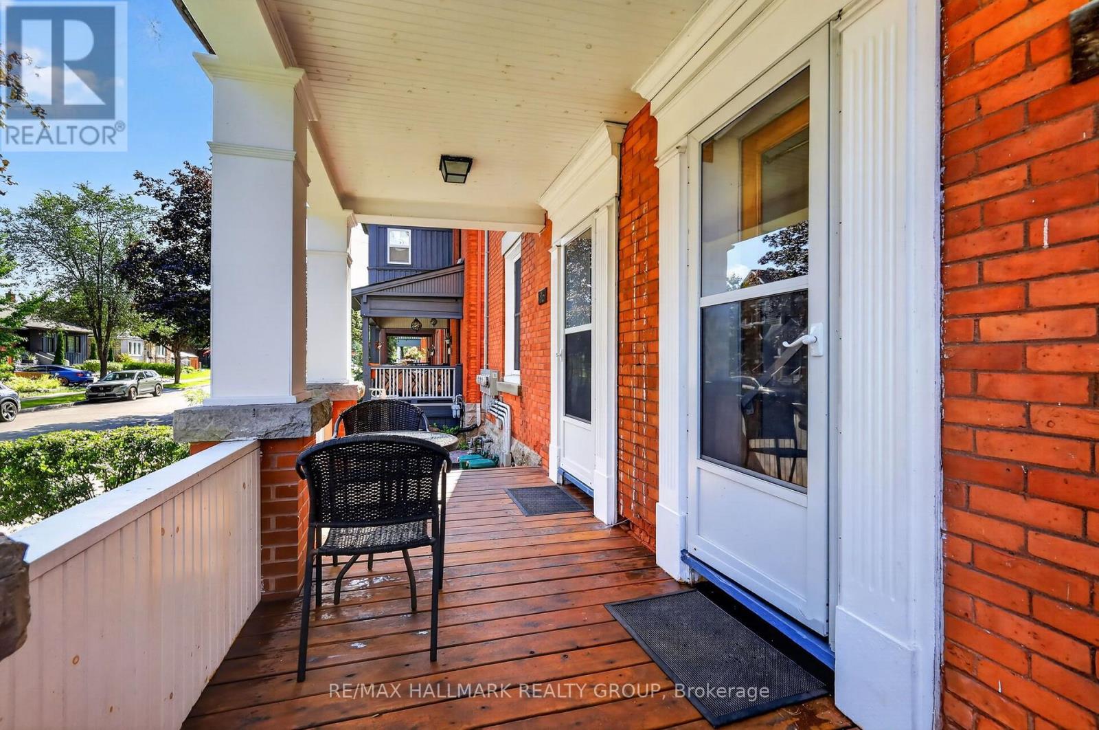 124-126 IRVING AVENUE